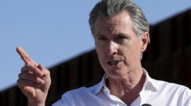 Gubernur California, Gavin Newsom. Foto: Mike Blake/REUTERS