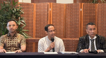 Konferensi pers Nadiem Makarim mengenai Kasus Laptop Chromebook Kemendikbud.