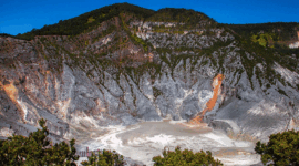 Gunung Tangkuban Perahu