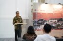 Gambar : Direktur Utama Bio Farma, Shadiq Akasya pada sesi sambutan di kegiatan Serah Terima Radiofarmaka FloDeg