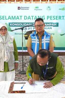 Pegadaian, Pemkot Bandung, dan FORSEPSI Perkuat Sinergi Pengelolaan Bank Sampah