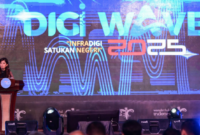 Menkomdigi Meutya Hafid menyampaikan sambutan dalam acara Digi Wave 2025 di Gedung Sapta Pesona, Jakarta Pusat, Kamis (18/12/2025). Foto: Anhar/Komdigi