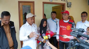 Turunkan Stunting di Sukabumi, Kemendukbangga Lakukan Bedah Rumah dan Intervensi Gizi