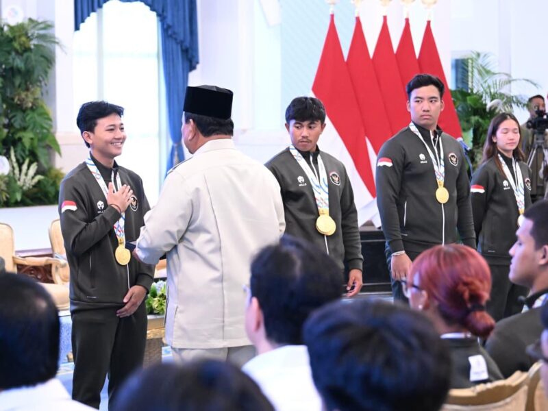 Pecahkan Dua Rekor Dunia, Rizki Juniansyah Naik Pangkat Dua Tingkat Jadi Kapten (BPMI Setpres)