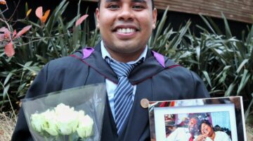 Beasiswa ADEM Antarkan Putra Papua Lukas Norman Raih Gelar S2 di Lancaster University dan Jadi CPNS Kemenlu