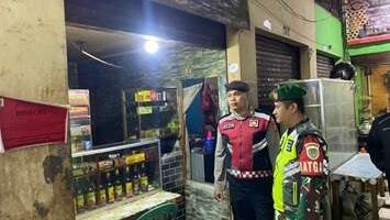 Satpol PP Bandung Tertibkan Hiburan Malam dan Penjualan Miras Ilegal Selama Ramadan 2026