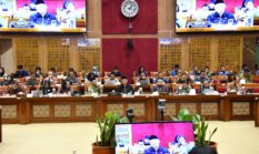 Komisi X DPR RI Dukung SE Mendikdasmen Nomor 7 Tahun 2026 untuk Guru Non-ASN