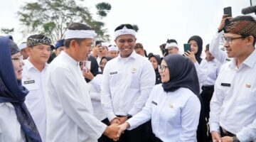 720 ASN Pemprov Jabar Dilantik di Desa Sukawangi, Dedi Mulyadi Tekankan Pelayanan untuk Rakyat