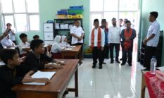 Revitalisasi Sekolah Gerakkan Ekonomi Lokal, Serap Ratusan Ribu Tenaga Kerja