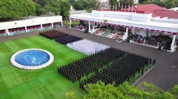 Presiden Prabowo Lantik 1.177 Perwira Remaja TNI-Polri, Empat Lulusan Terbaik Raih Adhi Makayasa