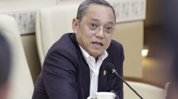 DPR RI Desak Pemerintah Pusat Ambil Alih Penanganan Karhutla di Sumatra dan Kalimantan