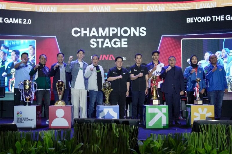 Wamenpora RI Taufik Hidayat menyampaikan apresiasi atas kehadiran perwakilan klub olahraga dan atlet dalam Champions Stage by INA Sports pada ISS di JICC, Minggu (13/9) sore.(foto:raiky/kemenpora.go.id)