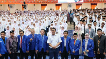 Mentan Amran Dorong Mahasiswa Unismuh Bangun Usaha Pertanian, Lahan Produktif Siap Didukung