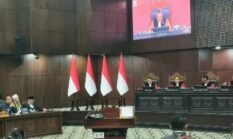 MK Tak Terima Gugatan Ijazah Gibran karena Pemohon Tak Punya Legal Standing